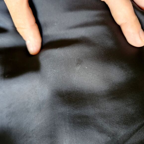 Wilfred Black Silky Cold Shoulder Top Size Small - Picture 9 of 9